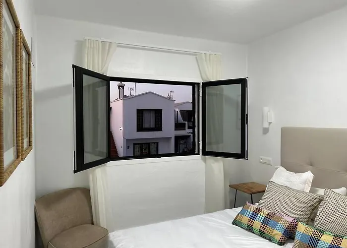 Moderno Apartamento Cerca Al Mar