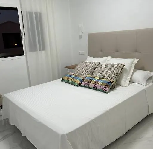 Moderno Apartamento Cerca Al Mar